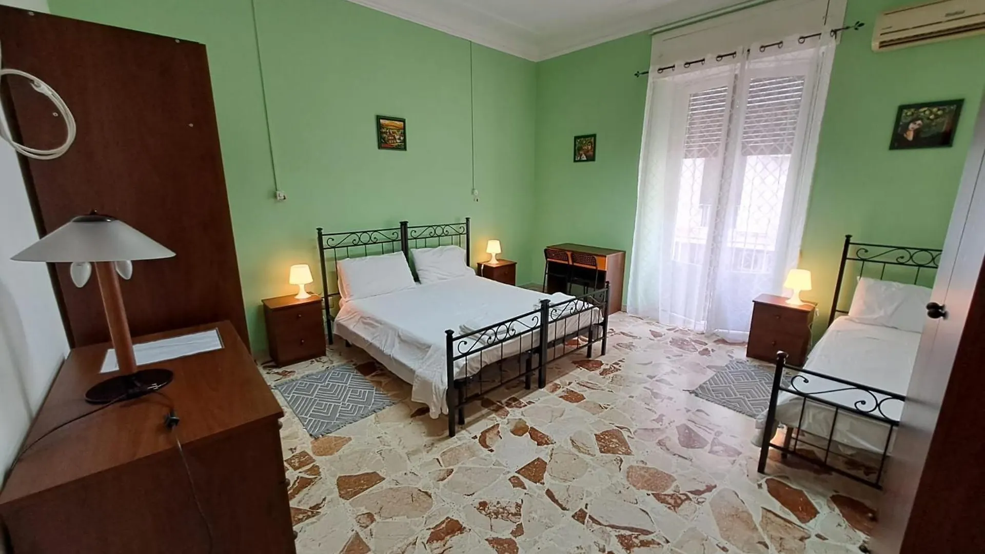 B&B Domus Pina CTA Gæstehus